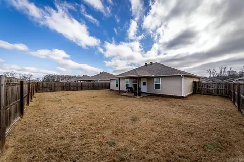 104 Garden Ln, Beebe, AR 72012 photo 3