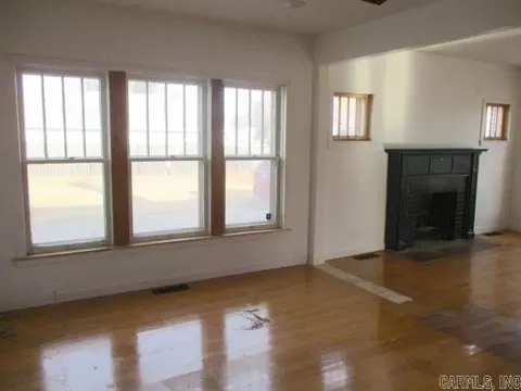 314 S Walnut St, Steele, MO 63877 photo 5
