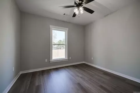 2460 Medlock, Conway, AR 72034 photo 22