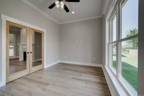 2460 Medlock, Conway, AR 72034 photo 13
