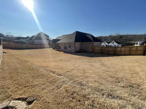 Exterior - 868 Belle Grove Loop, Benton, AR 72019 photo 3 of 7