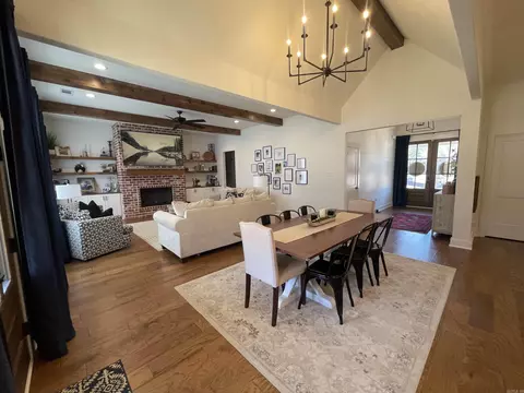 Dining - 868 Belle Grove Loop, Benton, AR 72019 photo 3 of 3