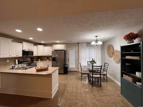 1053 E Main, Austin, AR 72007 photo 6