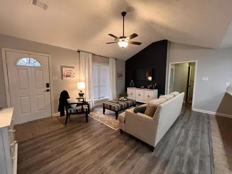 1053 E Main, Austin, AR 72007 photo 8