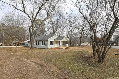 301 NE 3rd St, Bryant, AR 72022 photo 2