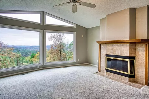 77 Mesero Way, Hot Springs Village, AR 71909