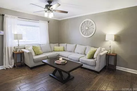 7909 Carrie Dr, Benton, AR 72019 photo 9