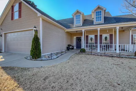1908 Pleasant Pointe Cir, Bryant, AR 72022 photo 1