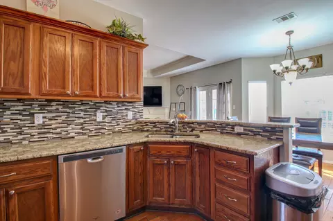 1908 Pleasant Pointe Cir, Bryant, AR 72022 photo 7