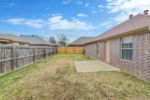 409 Calvin Ct, Searcy, AR 72143 photo 2