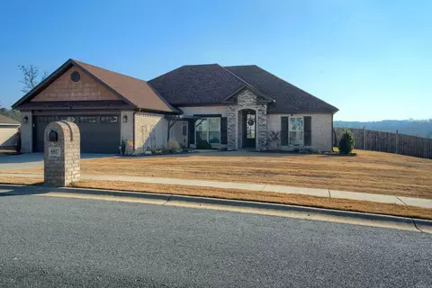 8817 Wingate Dr, Benton, AR 72019 photo 2