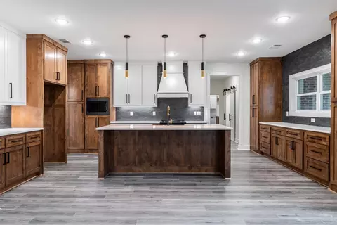 Kitchen - 41 Jackson Loop, Ward, AR 72176 photo 2 of 9
