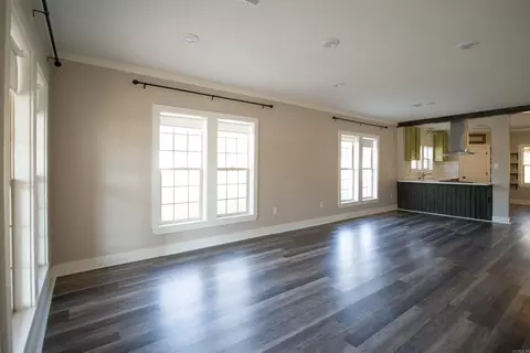 1228 Davis, Conway, AR 72034 photo 7
