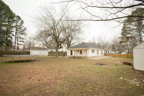 1228 Davis, Conway, AR 72034 photo 23