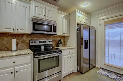 104 Spruce St, Jacksonville, AR 72076 photo 14