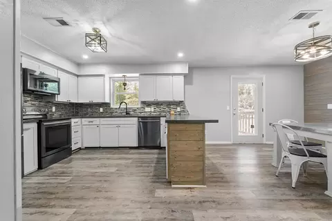 82 Lassiter, Cabot, AR 72023 photo 6