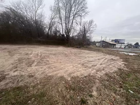 1604 S Blake, Pine Bluff, AR 71603 photo 1
