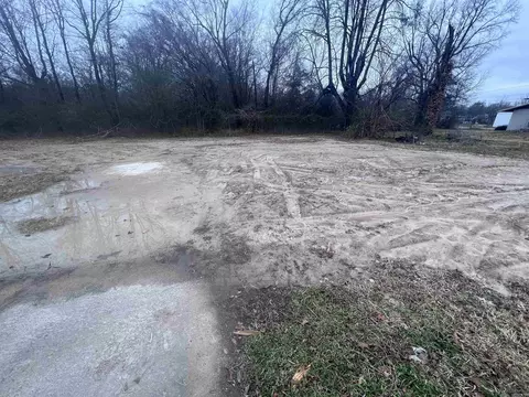 1604 S Blake, Pine Bluff, AR 71603 photo 3