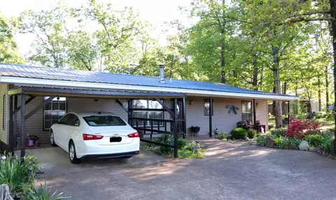 124 Obrien, Greers Ferry, AR 72067