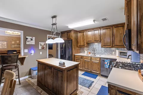 1515 Chatfield, Benton, AR 72015 photo 30