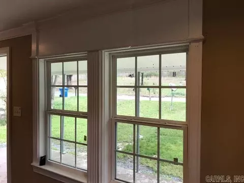 1317 Central, Benton, AR 72015 photo 6