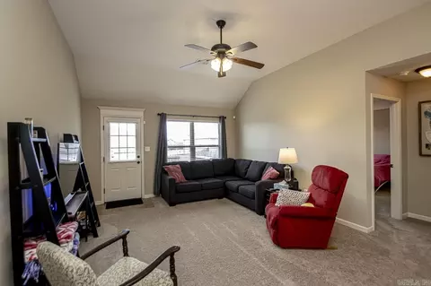 3017 Daffodil, Benton, AR 72019 photo 6