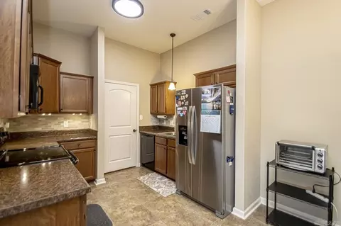 3017 Daffodil, Benton, AR 72019 photo 16