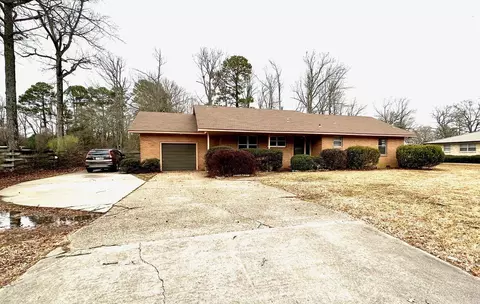3803 W 28th, Pine Bluff, AR 71603 photo 2