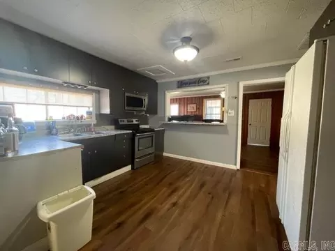 106 Black Dr, Corning, AR 72422 photo 3