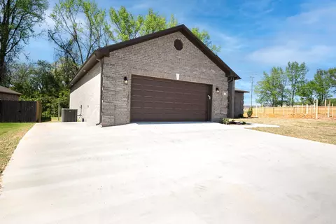 12 Arbor Trl, Cabot, AR 72023 photo 3