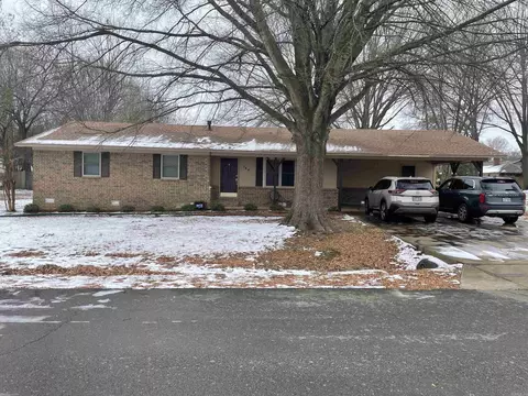 704 Magnolia, Beebe, AR 72012 photo 1