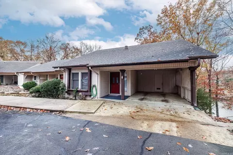 24 Esmeralda Pl, Hot Springs Village, AR 71909