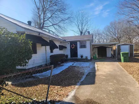 1320 S Oleander, Pine Bluff, AR 71603 photo 2