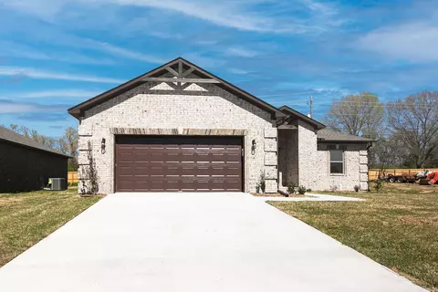 Exterior - 14 Aberdeen Dr, Cabot, AR 72023 photo 2 of 3