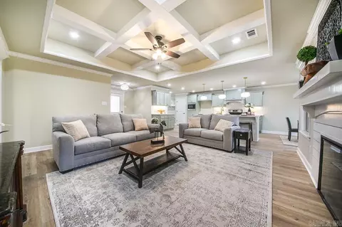 Living - 14 Aberdeen Dr, Cabot, AR 72023 photo 4 of 7