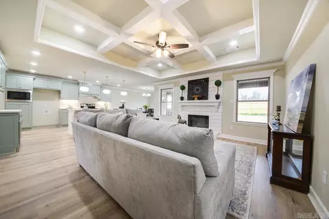 Living - 14 Aberdeen Dr, Cabot, AR 72023 photo 5 of 7