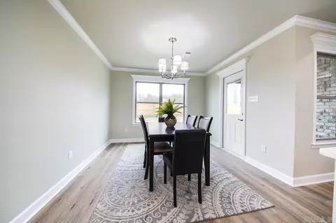 Dining - 14 Aberdeen Dr, Cabot, AR 72023 photo 2 of 3