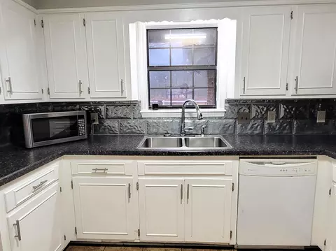 7921 Cross, Pine Bluff, AR 71603 photo 8