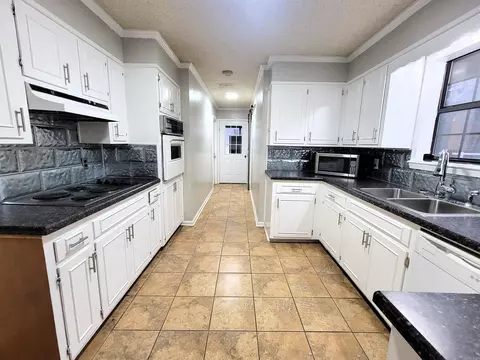 7921 Cross, Pine Bluff, AR 71603 photo 10