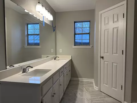 2745 Arrow Smith Ln, Conway, AR 72034 photo 3