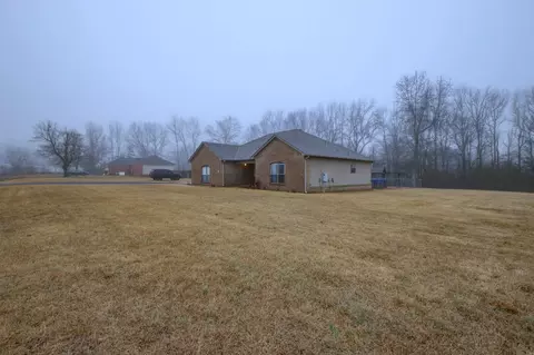 70 Crossroads Cv, Ward, AR 72176 photo 4