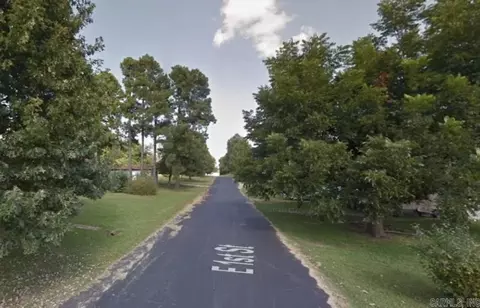 402 E 1st St, Rector, AR 72461 photo 4