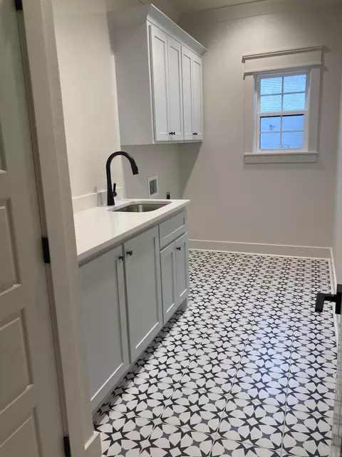 1885 Indigo Cv, Conway, AR 72034 photo 11