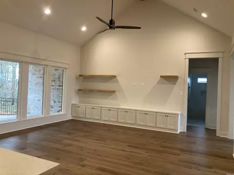 1885 Indigo Cv, Conway, AR 72034 photo 3