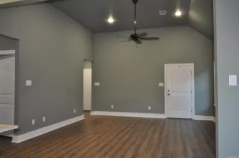 407 N 4th St, Cabot, AR 72023 photo 2
