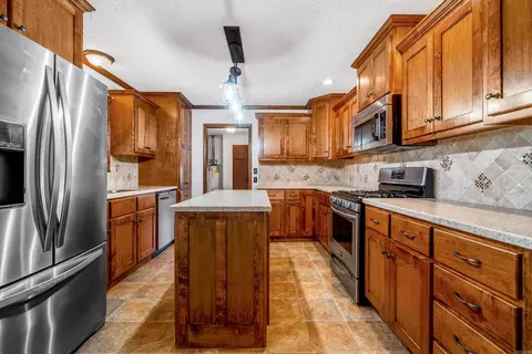 Kitchen - 4 Brown Rd, Higden, AR 72067 photo 2 of 7