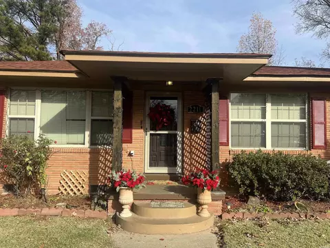 2211 W 39th, Pine Bluff, AR 71603 photo 2