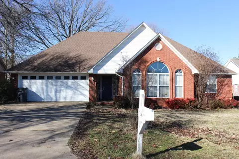 605 Chesapeake, Searcy, AR 72143