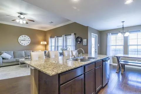 1772 Kenmore, Benton, AR 72015 photo 8