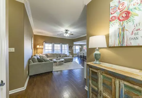 1772 Kenmore, Benton, AR 72015 photo 2
